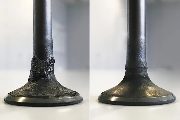 Nahaufnahme eines Metallventils im Vergleich: Starke Ablagerungen links und eine saubere Oberfläche rechts.